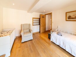 Charming Farmhouse in Ouffet for 7
