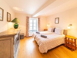 Charming Farmhouse in Ouffet for 7
