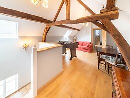 Charming Farmhouse in Ouffet for 7
