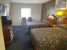 Country Club Inn & Suites