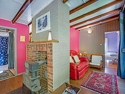 Cozy Chalet in Trois Ponts near Forest
