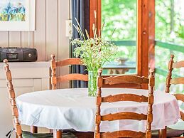 Cozy Chalet in Trois Ponts near Forest