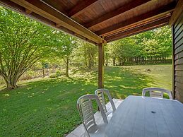 Cozy Chalet in Trois Ponts near Forest