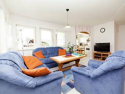 Ferienwohnung in Densberg mit Terrasse