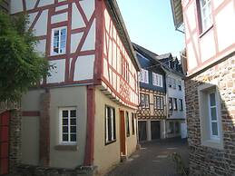 Home for 5 Persons in 1350 Year Old Mosel Town