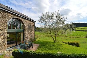 Gite With Lake View