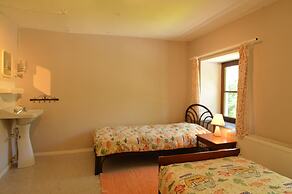 Peaceful Retreat in Ferrieres