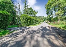 Peaceful Retreat in Ferrieres