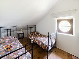 Former Train Station With Private Heated Swimming Pool & Fantastic Gar