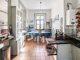 Former Train Station With Private Heated Swimming Pool & Fantastic Gar