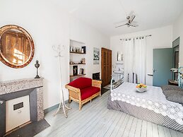 Former Train Station With Private Heated Swimming Pool & Fantastic Gar