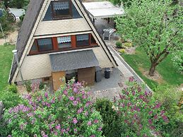 Cosy Holiday Home With Garden