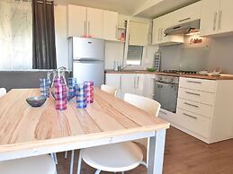 Welcoming Holiday Home in Ugljane With Swimming Pool