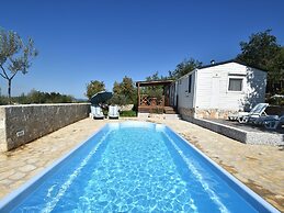 Welcoming Holiday Home in Ugljane With Swimming Pool