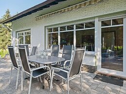 Villa in Trierscheid Eifel Near the Forest