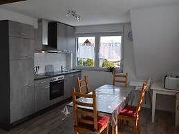 Cozy Apartment in Rees With Wifi