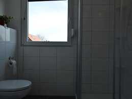 Cozy Apartment in Rees With Wifi