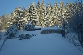 Heatable Pool Retreat