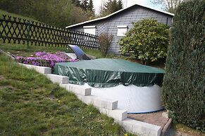 Heatable Pool Retreat