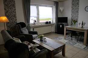 Cozy Apartment in Strotzbüsch near Eifel Center