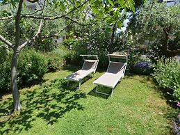 Holiday Home Near the Beaches