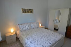 Holiday Home Near the Beaches