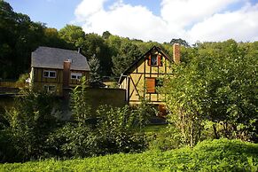 Idyllic Studio near Forest