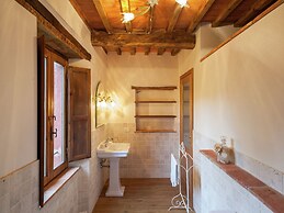 Belvilla by OYO Casale Liana Dodici