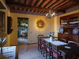 Belvilla by OYO Casale Liana Dodici