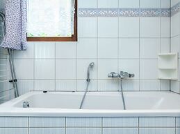 Cottage in Basse Bodeux With Garden