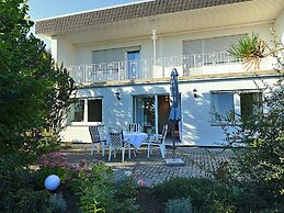 Apartment With Nearby Lake in Welferode
