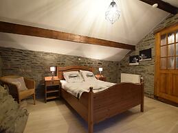 Independant Gite at the Calm way in the Center