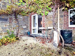 Vintage Holiday Home in Durbuy With Terrace, Garden, Parking