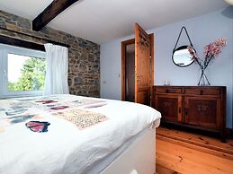 Vintage Holiday Home in Durbuy With Terrace, Garden, Parking