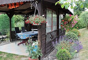Beautiful Holiday Apartment in Proseken With Garden