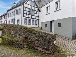 Apartment in Reifferscheid With Garden