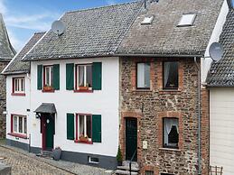 Apartment in Reifferscheid With Garden