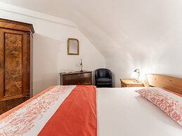 Apartment in Reifferscheid With Garden