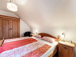 Apartment in Reifferscheid With Garden