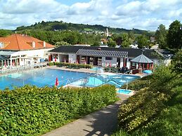 Olsdorf Forestview Apartment