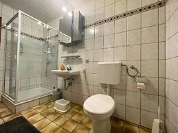 Olsdorf Forestview Apartment