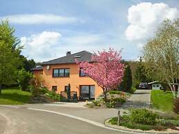 Olsdorf Forestview Apartment