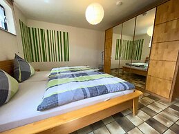 Olsdorf Forestview Apartment