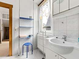 Cozy Apartment in Altenfeld With Garden