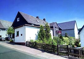 1st Floor Apartment Near Willingen