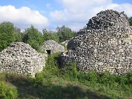 Cozy Cottage in Abbateggio With Garden