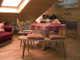 Quaint Farmhouse in Langenbach near Lake