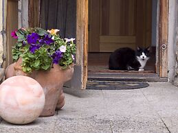 Quaint Farmhouse in Langenbach near Lake