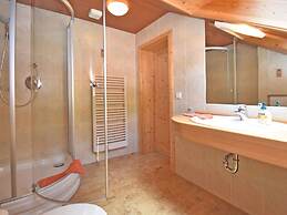 Quaint Farmhouse in Langenbach near Lake