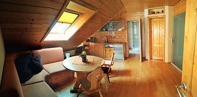 Quaint Farmhouse in Langenbach near Lake